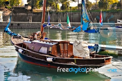 Yacht Moored At Desenzano Del Garda Stock Photo