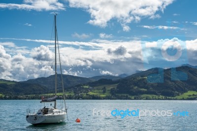 Yachts Moored On The Lake At Attersee Stock Photo