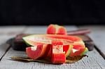 Sliced ​​papaya On Wooden Stock Photo